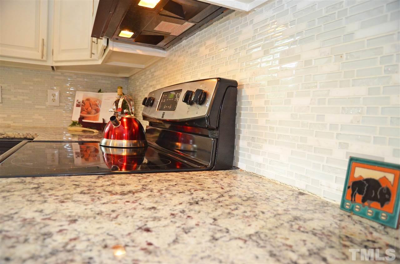 3913 Iron Horse Road Raleigh, NC 27616 - Photo 5 of 20 a view of a garage