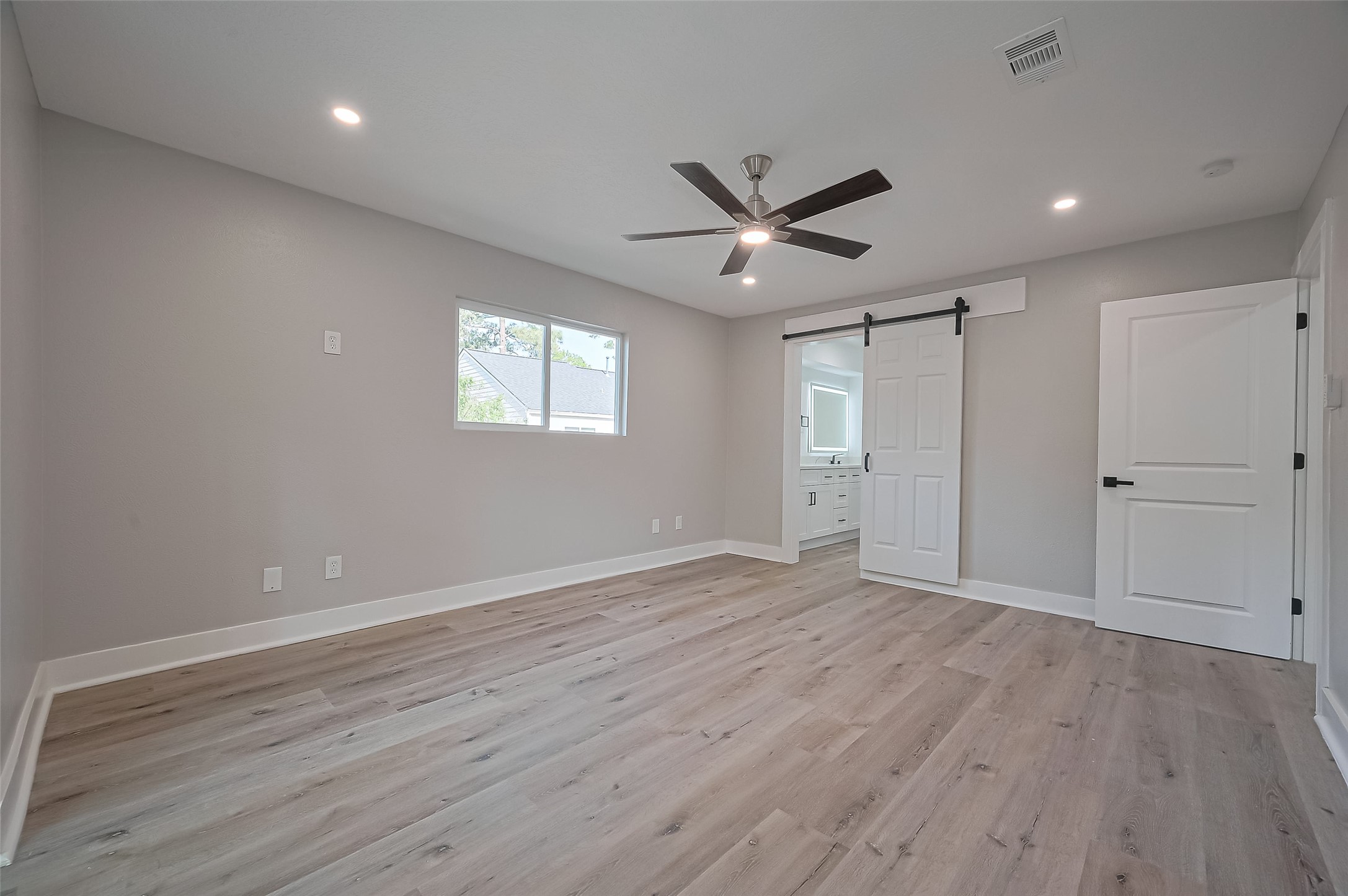 3 Roserush Court The Woodlands, TX 77380 - Photo 29 of 42