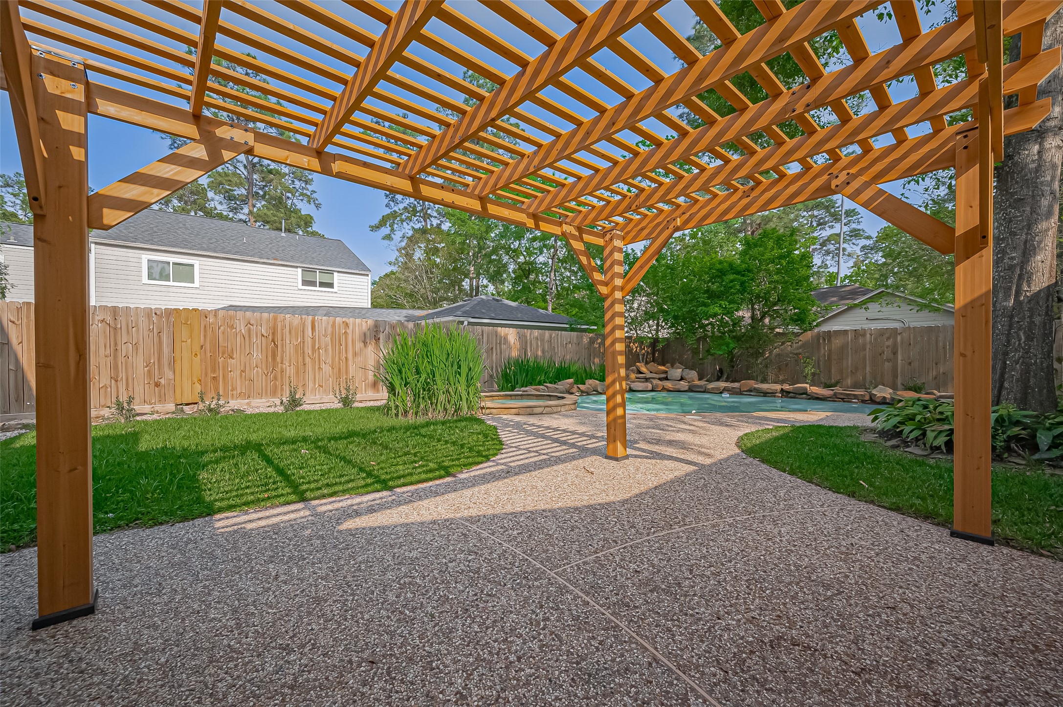 3 Roserush Court The Woodlands, TX 77380 - Photo 36 of 42
