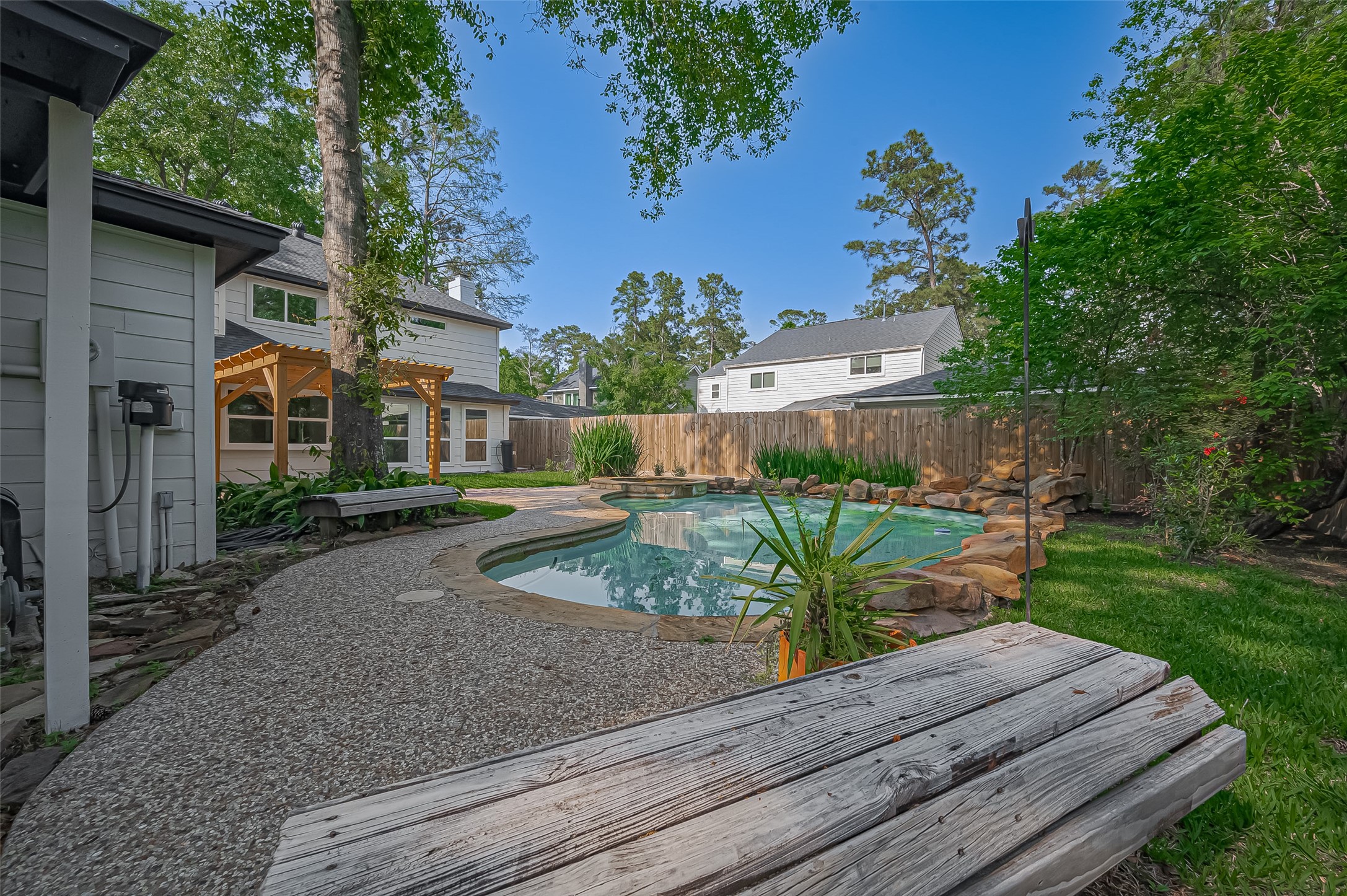 3 Roserush Court The Woodlands, TX 77380 - Photo 38 of 42