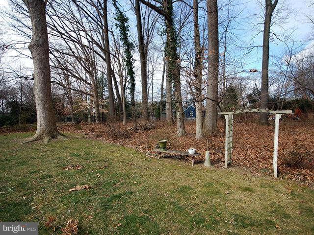 2205 Parker Avenue Silver Spring, MD 20902 - Photo 27 of 29 Exterior (Rear)