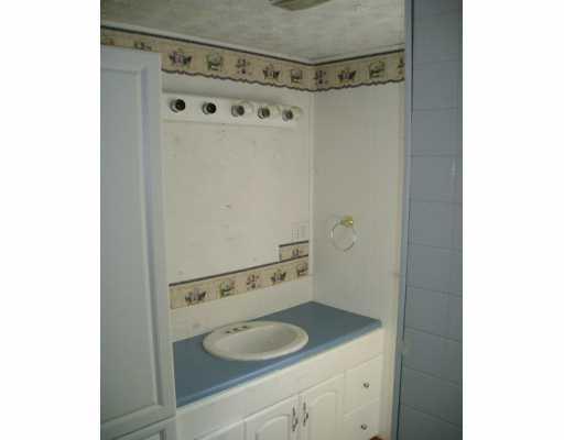 890 McElree Road Washington, PA 15301 - Photo 6 of 8 Master Bath/Spa.
