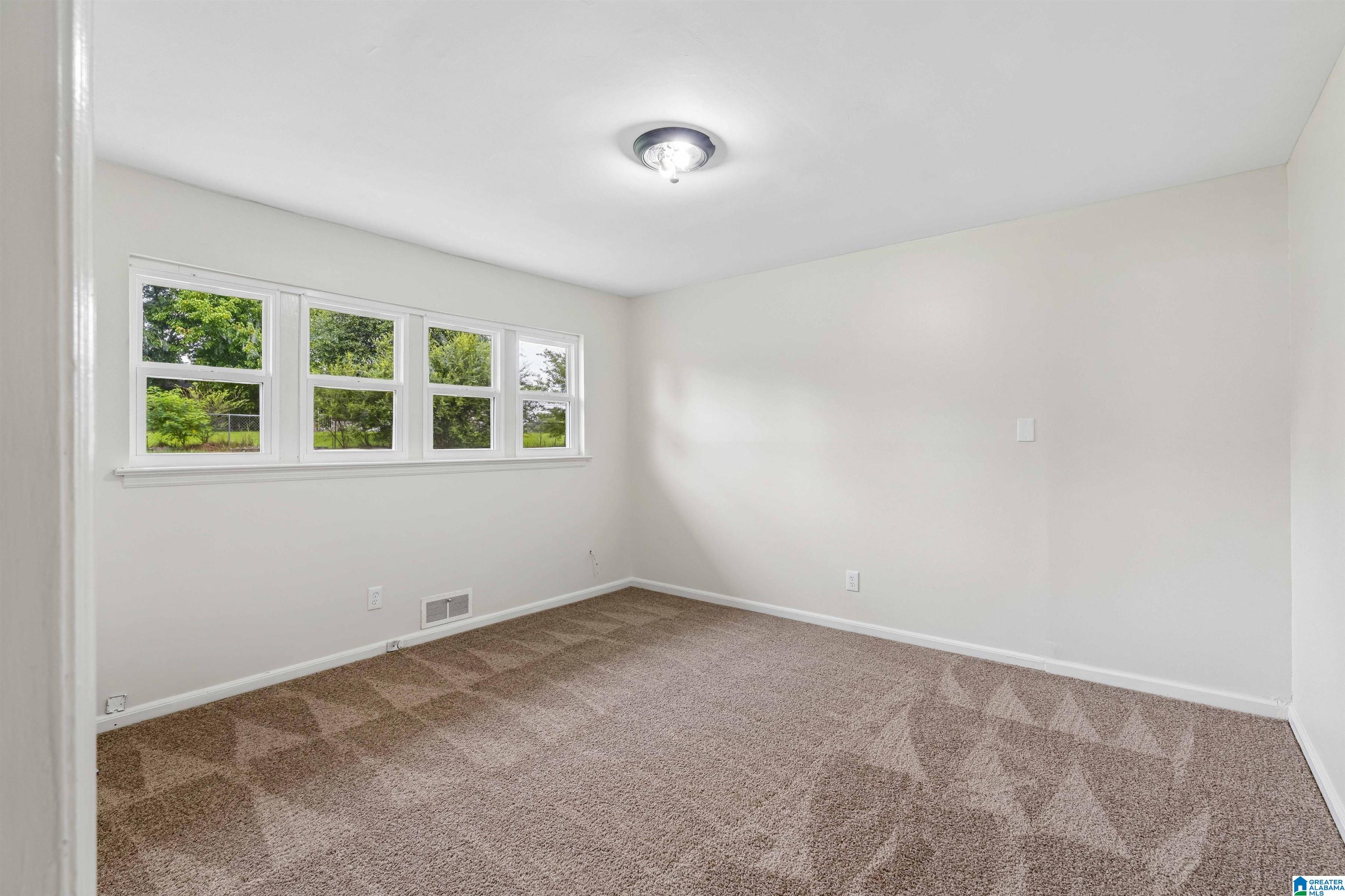 212 Pleasant Grove Road Pleasant Grove, AL 35127 - Photo 13 of 32 Gallery Image 13