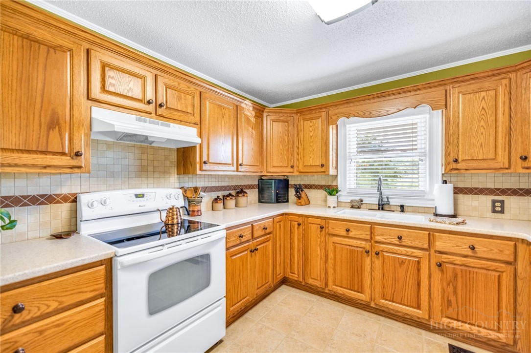 201 Reno Road West Jefferson, NC 28694 - Photo 18 of 45