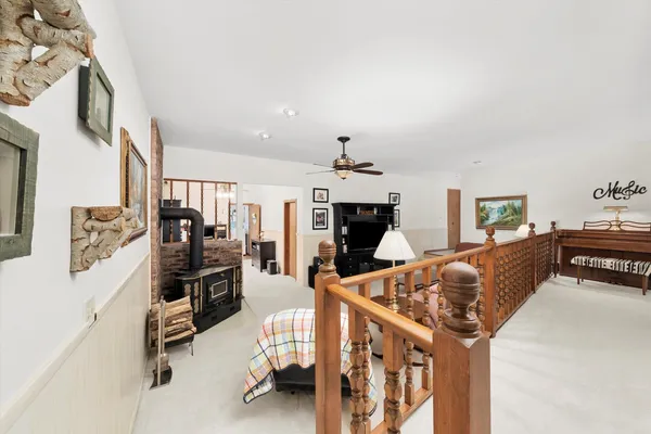 $499,900 | 10221 South Eleanor Avenue, Palos Hills, IL 60465