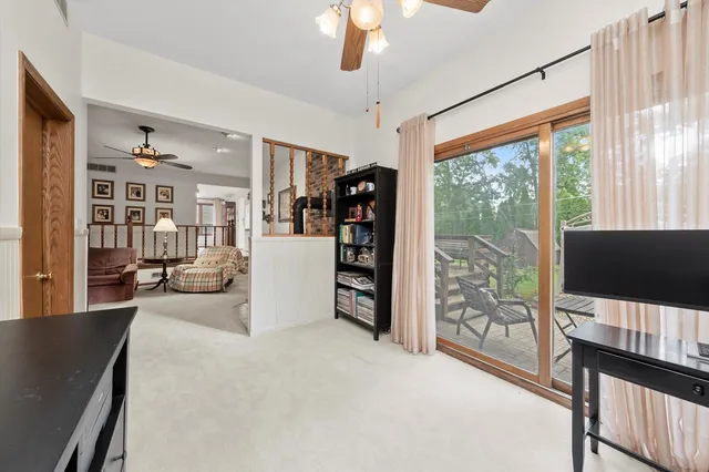 $539,900 | 10221 South Eleanor Avenue, Palos Hills, IL 60465