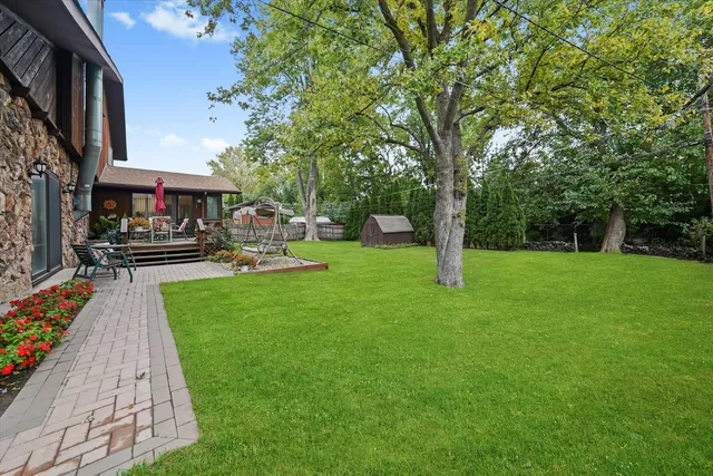 $539,900 | 10221 South Eleanor Avenue, Palos Hills, IL 60465