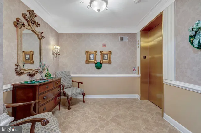 $410,000 | 7065 Heritage Hunt Drive, Unit 108, Gainesville, VA 20155