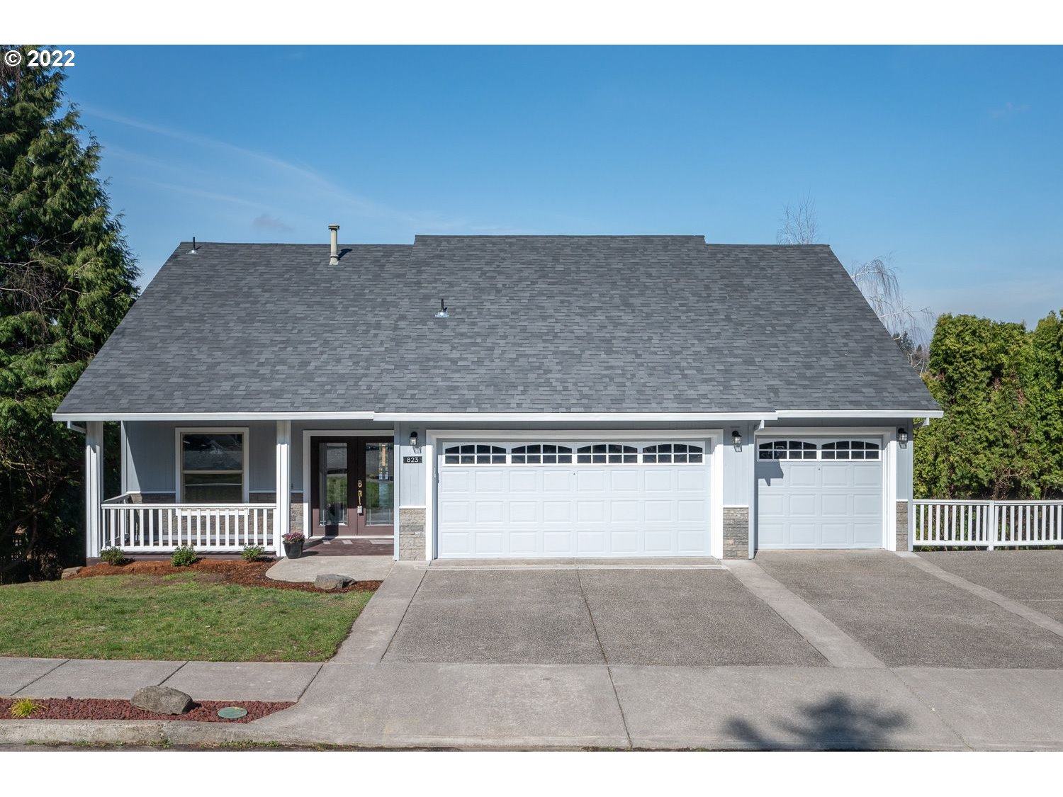 823 Southwest 8th Street Gresham, OR 97080 - Photo 1 of 30 Gallery Image 1