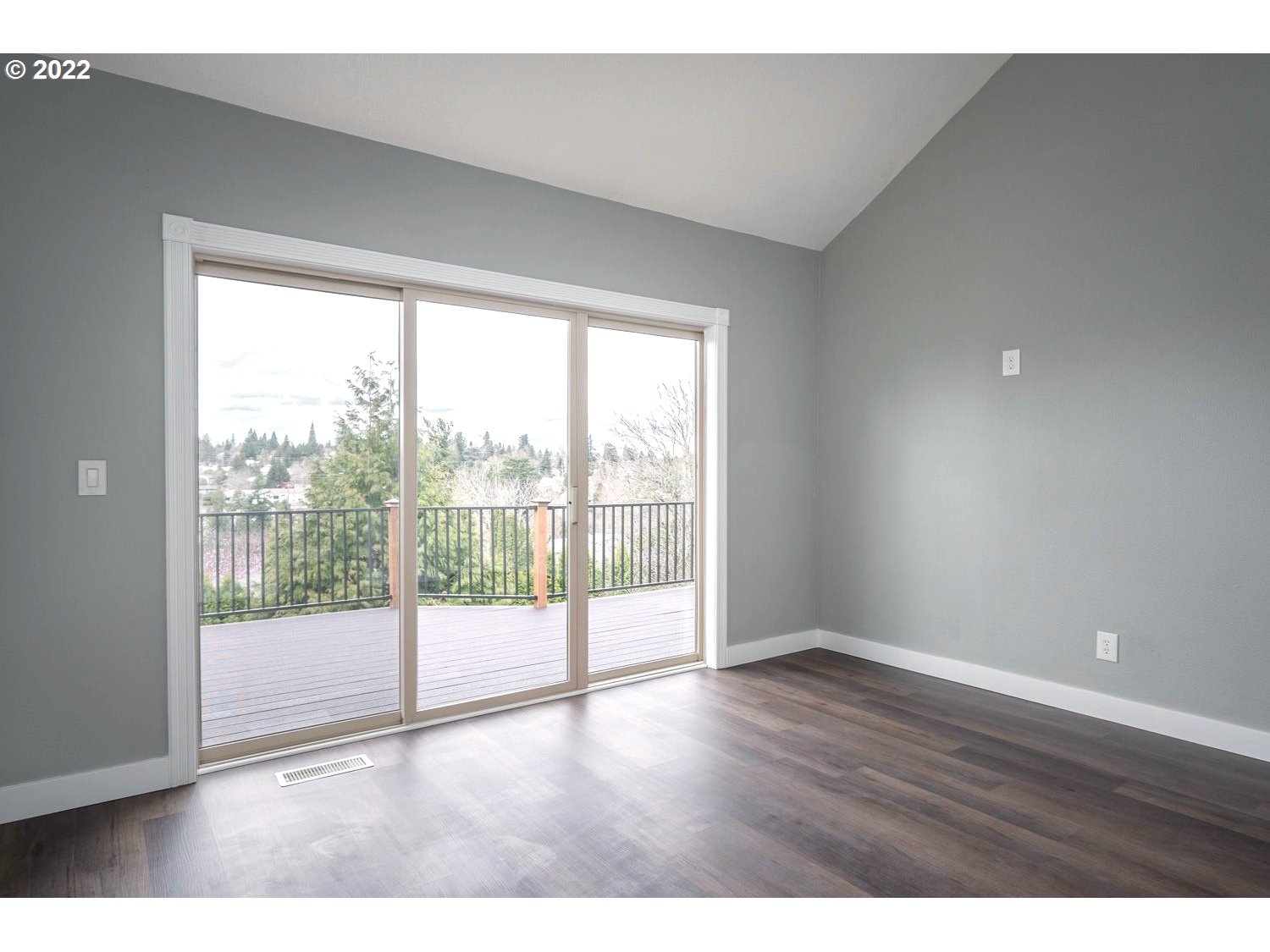 823 Southwest 8th Street Gresham, OR 97080 - Photo 14 of 30 Gallery Image 14