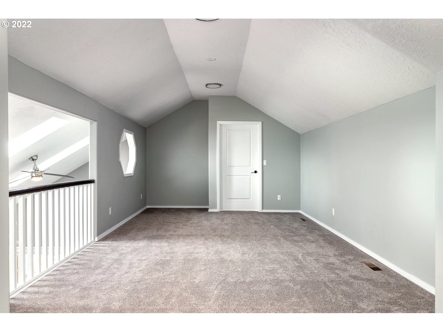 823 Southwest 8th Street Gresham, OR 97080 - Photo 20 of 30 Gallery Image 20