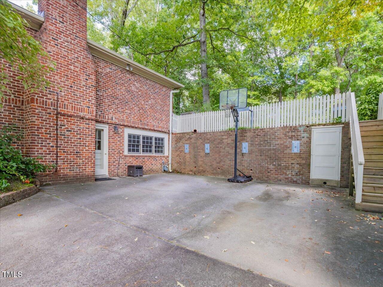 4204 Union Street Raleigh, NC 27609 - Photo 41 of 56 45-Parking