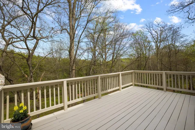 $395,000 | 11719 Summer Oak Drive, Germantown, MD 20874