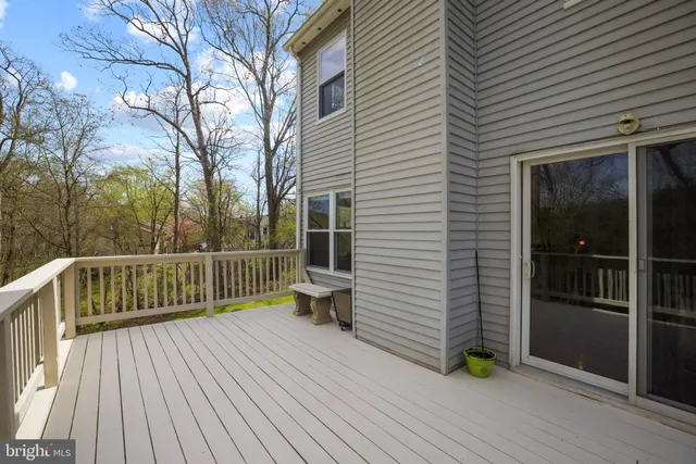 $395,000 | 11719 Summer Oak Drive, Germantown, MD 20874