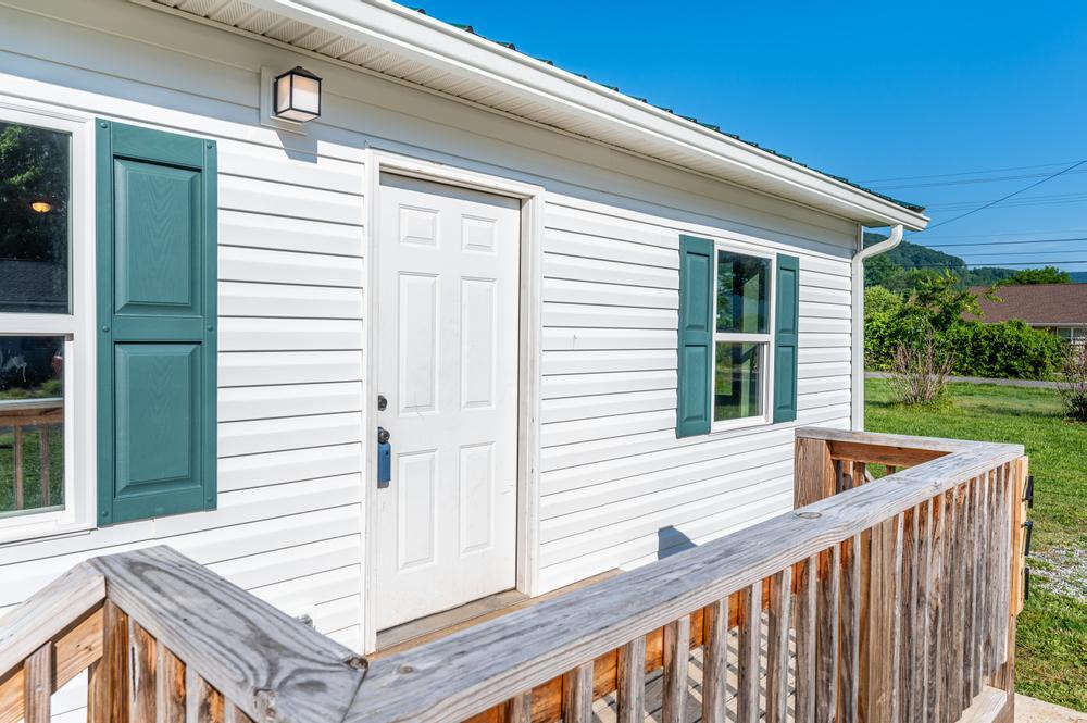 471 Idaho Avenue Dayton, TN 37321 - Photo 5 of 26 2023_06_June_471_Idaho_Ave_0007