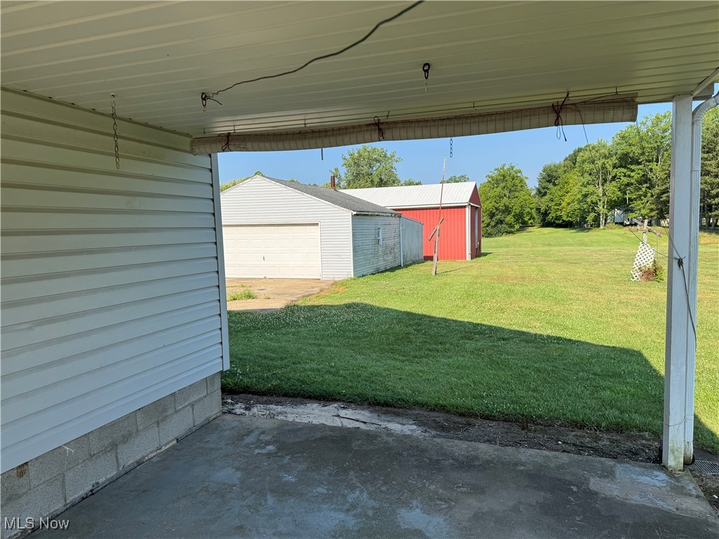 326 Annis Road Amherst, OH 44001 - Photo 11 of 47 Gallery Image 11