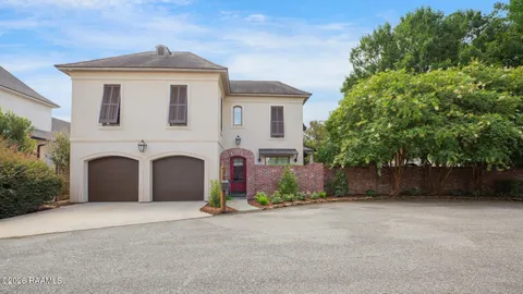 $715,000 | 203 Greystone Place, Lafayette, LA 70503