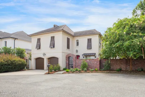 $715,000 | 203 Greystone Place, Lafayette, LA 70503