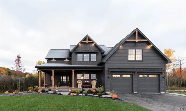 $1,195,000 | 4 Canyonwood Lane, Jamesville, NY 13078