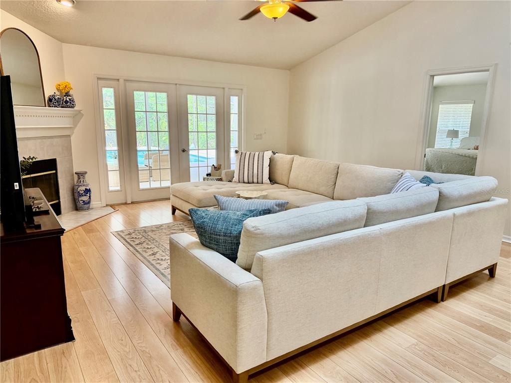 2168 Inverness Court Oviedo, FL 32765 - Photo 14 of 37