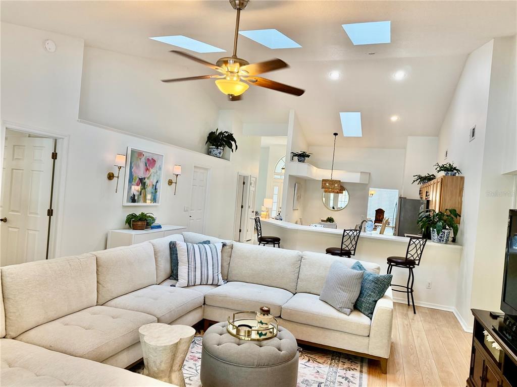 2168 Inverness Court Oviedo, FL 32765 - Photo 19 of 37