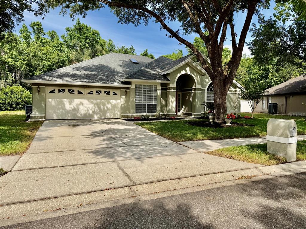 2168 Inverness Court Oviedo, FL 32765 - Photo 3 of 37