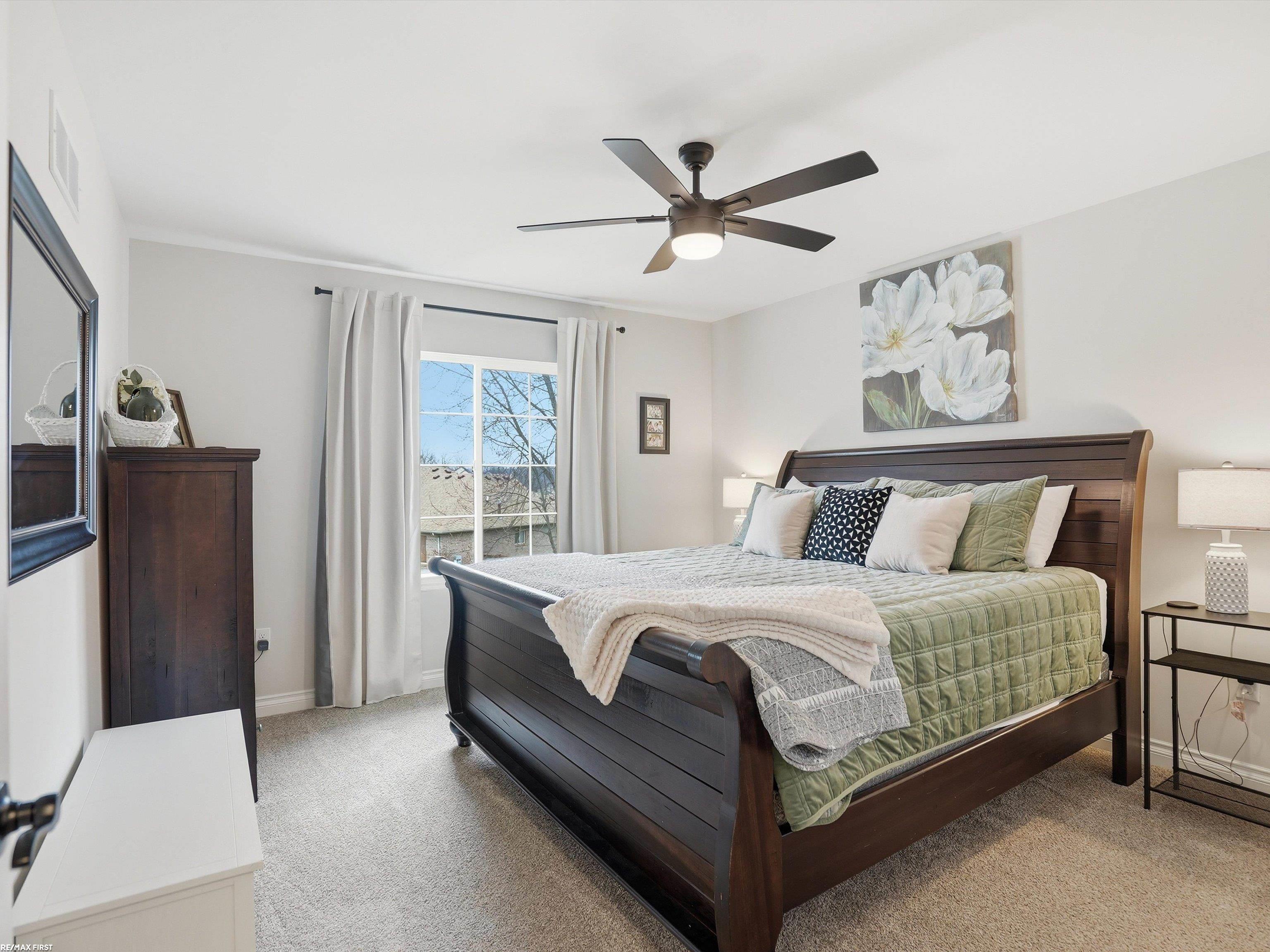 47121 Rosa Court New Baltimore, MI 48047 - Photo 43 of 53 50203723-71f71aa8-f77f-4040-88c7-a220f6ed5da8.JPG