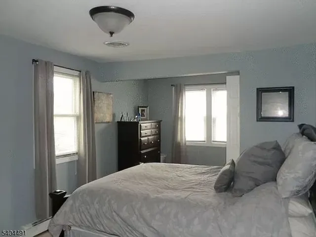 $479,900 | 92 Oak Street, Bridgewater, NJ 08807