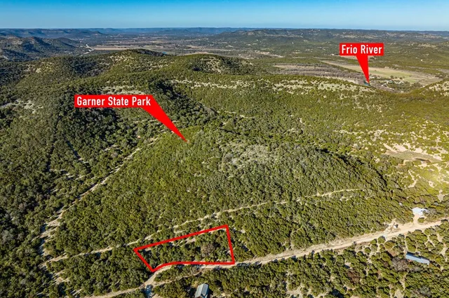 a view of a outdoor space