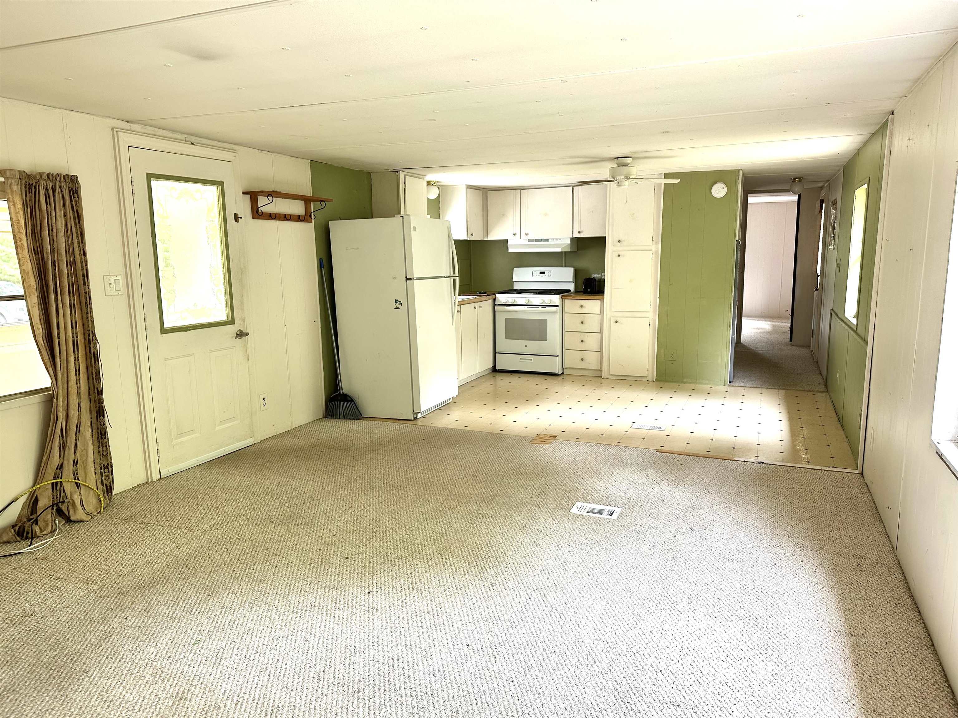 188 Green Hill Road Conway, NH 03813 - Photo 4 of 17