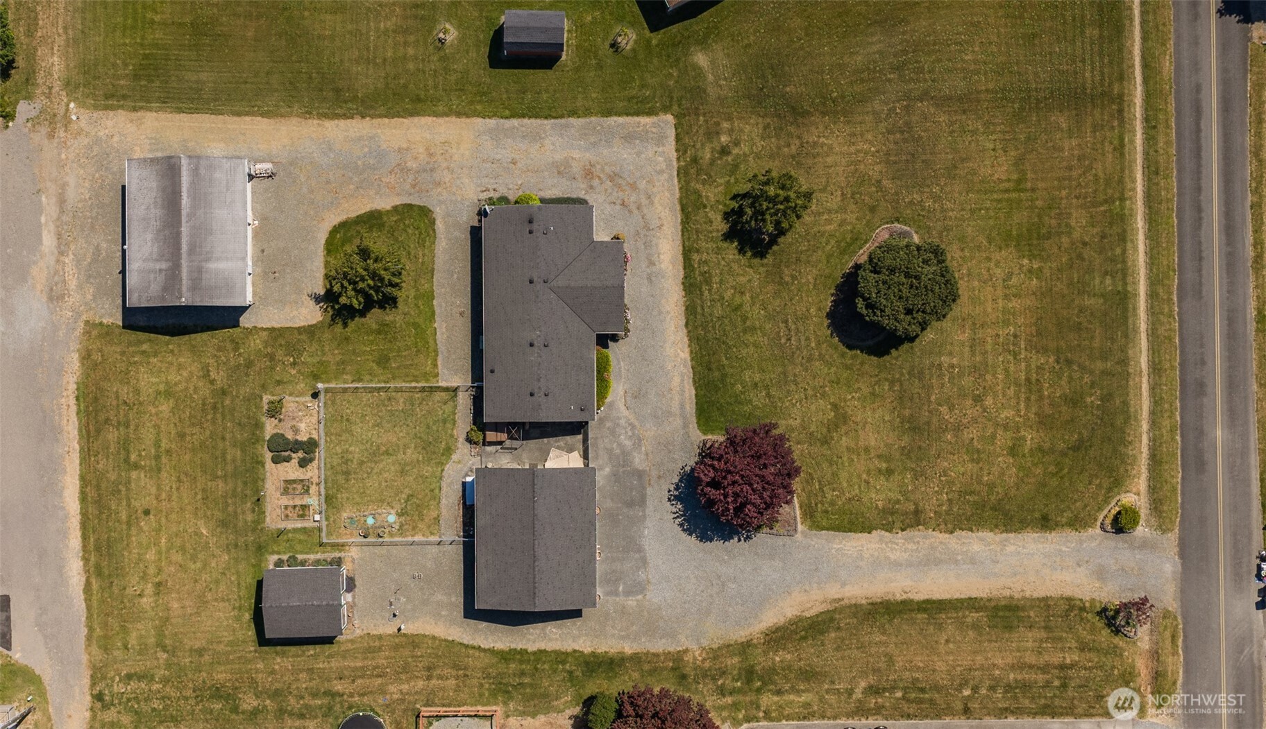 63 Nelson Road East Sequim, WA 98382 - Photo 22 of 36