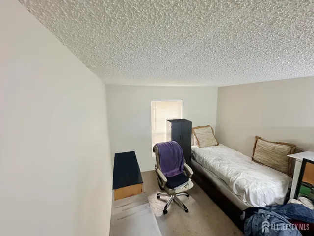 $284,900 | 52 Joyner Court, Lawrence Township, NJ 08648