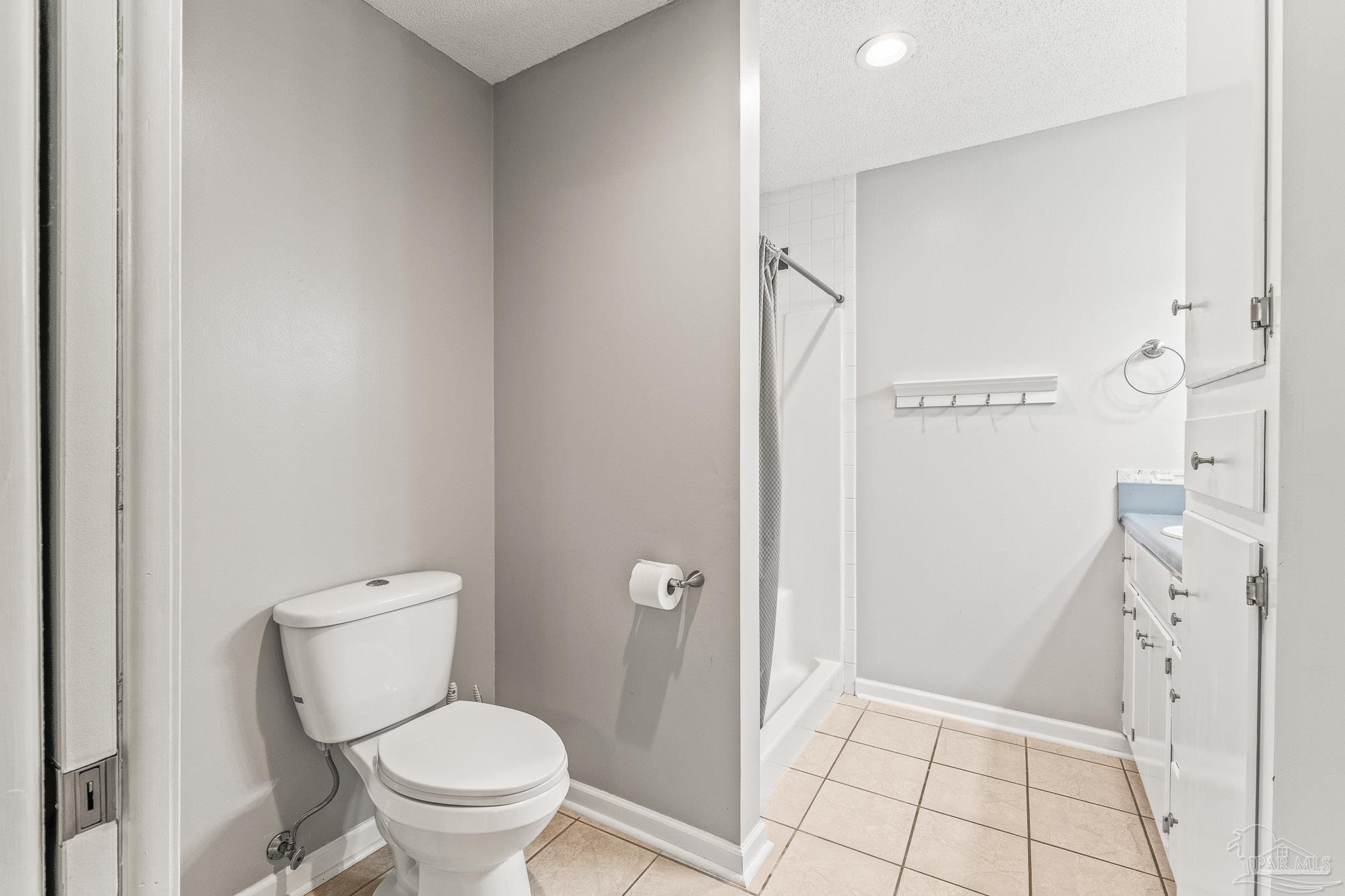 7720 Jansen Road Pensacola, FL 32526 - Photo 17 of 40