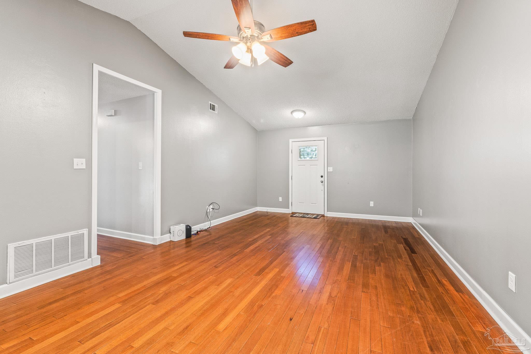 7720 Jansen Road Pensacola, FL 32526 - Photo 2 of 40