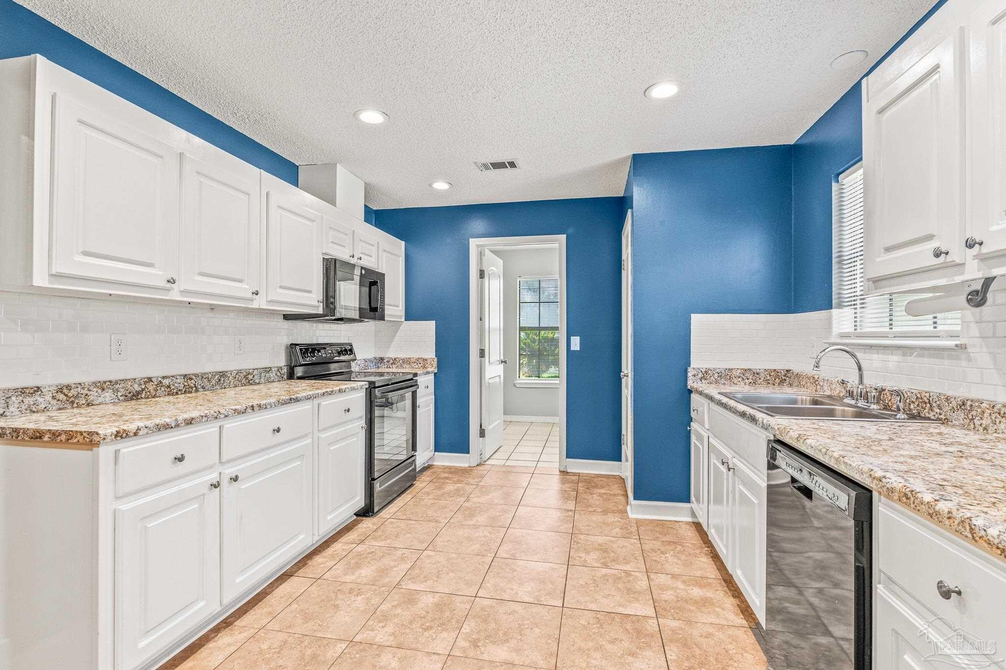 7720 Jansen Road Pensacola, FL 32526 - Photo 7 of 40