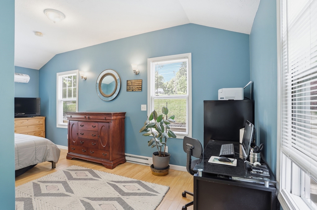 11 Mt Paul Road Tyngsborough, MA 01879 - Photo 29 of 42