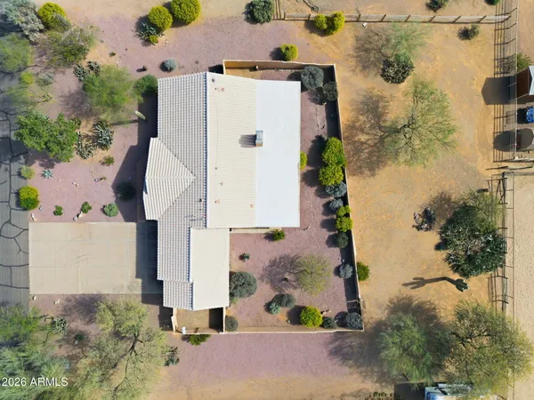 $660,000 | 125 East Blue Eagle Lane, Phoenix, AZ 85086