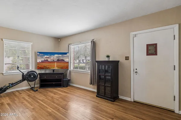 $540,000 | 931 West MacKenzie Drive, Phoenix, AZ 85013