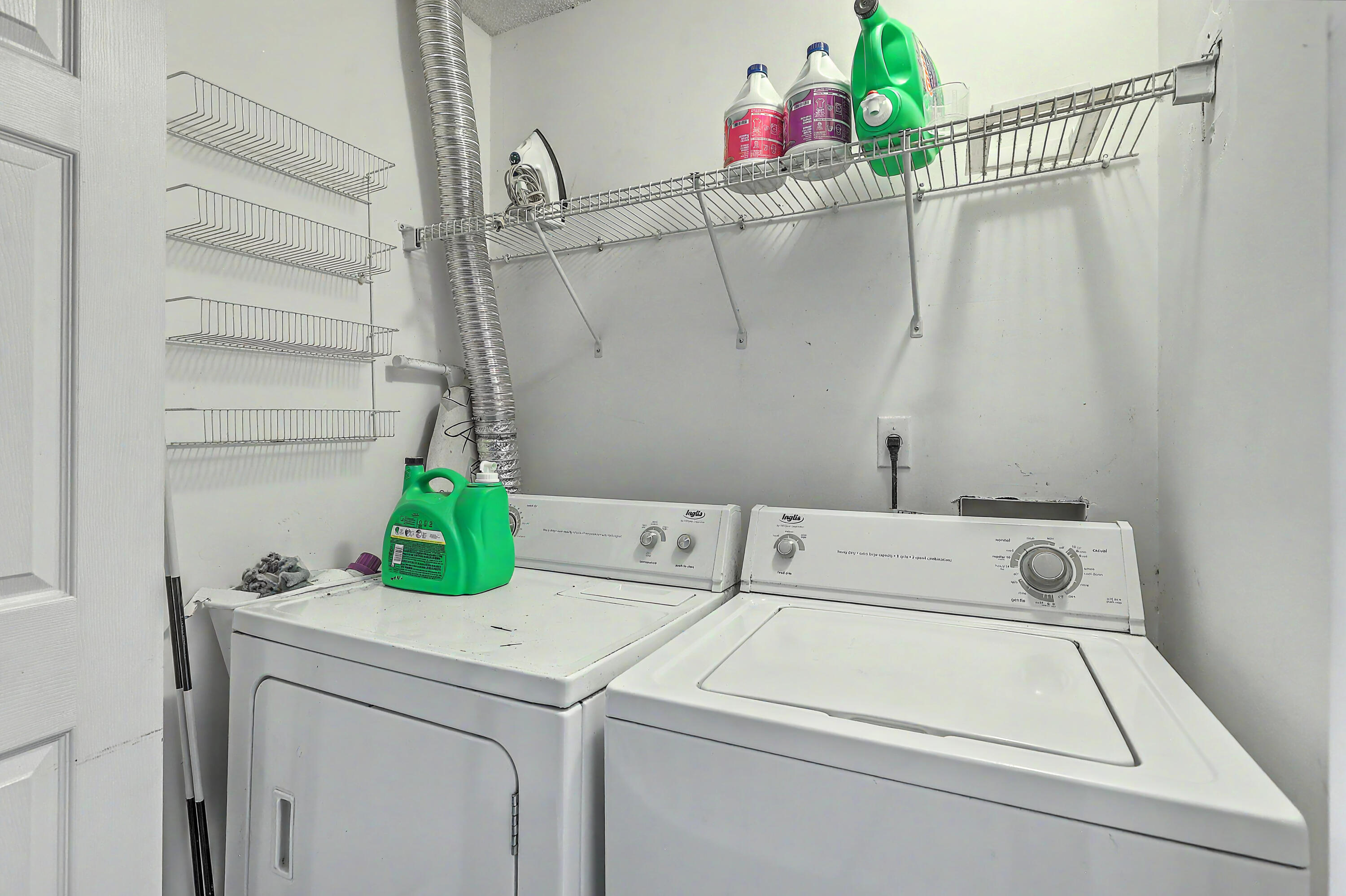 484 Doane Way Wando, SC 29492 - Photo 23 of 34 Laundry