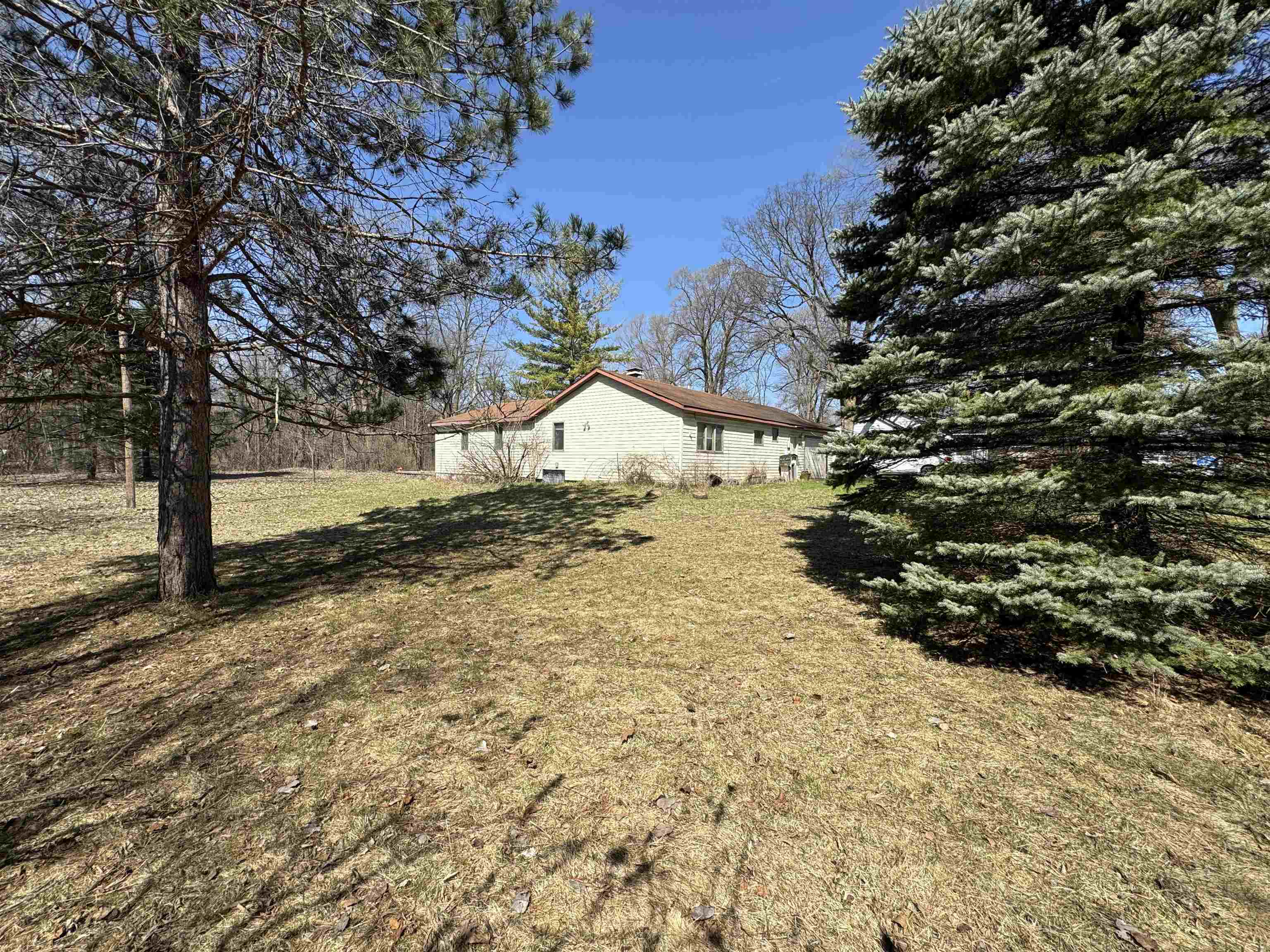 191 North Spring Street, Unit 1 Gladwin, MI 48624 - Photo 20 of 27 Gallery Image 20