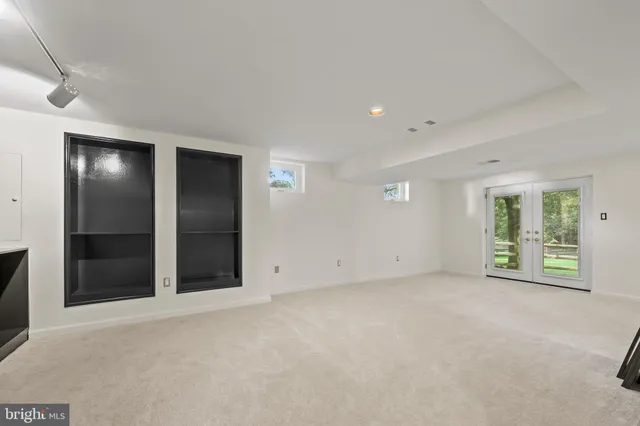 $1,025,000 | 15313 Surrey House Way, Centreville, VA 20120