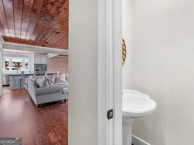 $600,000 | 915 Rocky Creek Road, Hampton, GA 30228