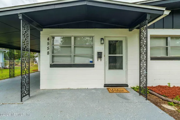 $1,900 | 4558 Daughtry Boulevard East, Jacksonville, FL 32210