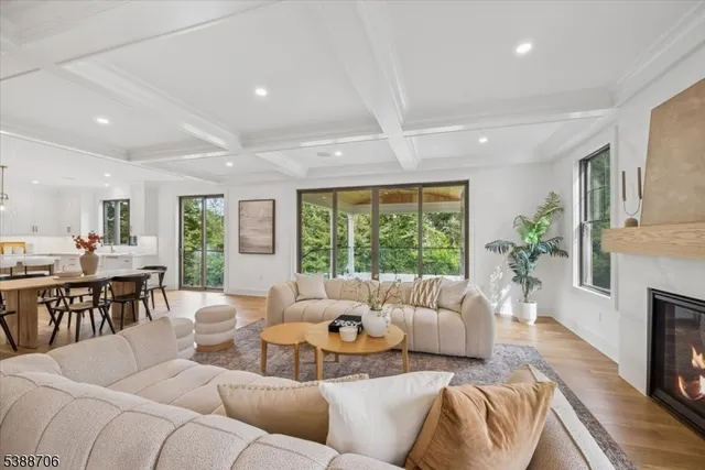 $3,699,000 | 17 Hilltop Terrace, Chatham, NJ 07928