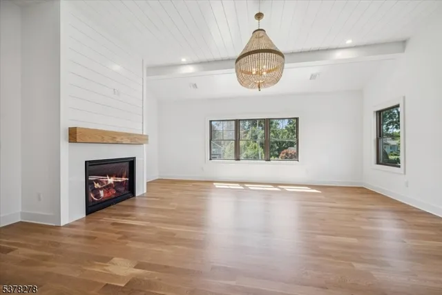 $3,699,000 | 17 Hilltop Terrace, Chatham, NJ 07928