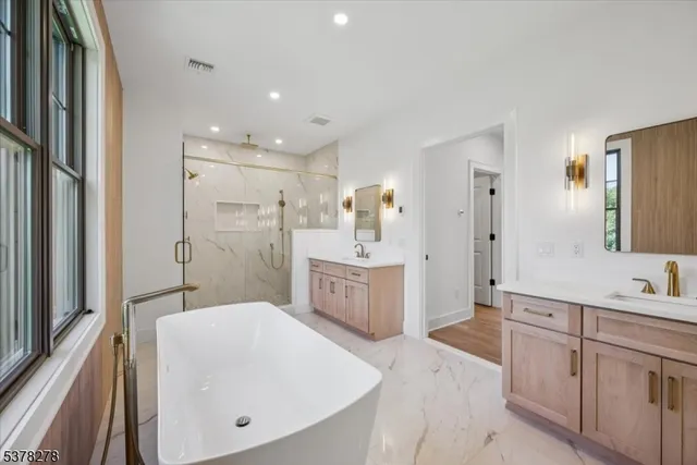 $3,699,000 | 17 Hilltop Terrace, Chatham, NJ 07928