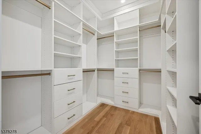 $3,699,000 | 17 Hilltop Terrace, Chatham, NJ 07928