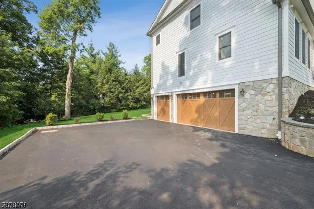 $3,699,000 | 17 Hilltop Terrace, Chatham, NJ 07928