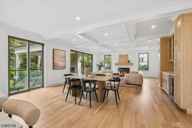 $3,699,000 | 17 Hilltop Terrace, Chatham, NJ 07928