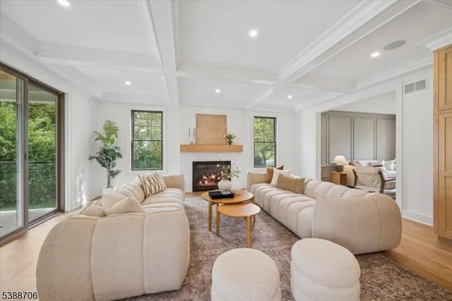 $3,699,000 | 17 Hilltop Terrace, Chatham, NJ 07928